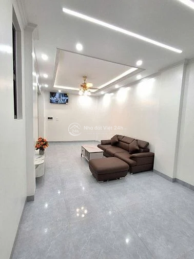 Tôi bán nhà 6 tầng nội thất đầy đủ, đầu ngõ 181, Trần Phú, Văn Quán HĐ congtest