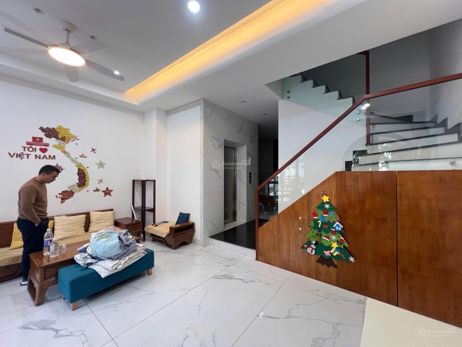 Bán căn nhà liền kề tại đường Ngọc Trai 8