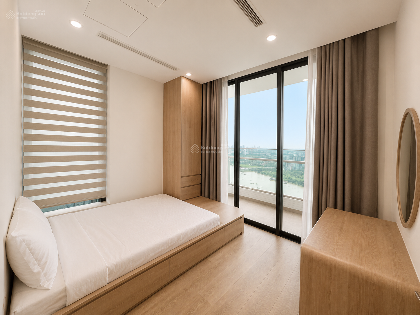 Minh Kha: Cam kết đúng căn, giá thực | Cho thuê căn hộ Vinhomes Ba Son 83m² 2PN Q1 Tôn Đức Thắng -