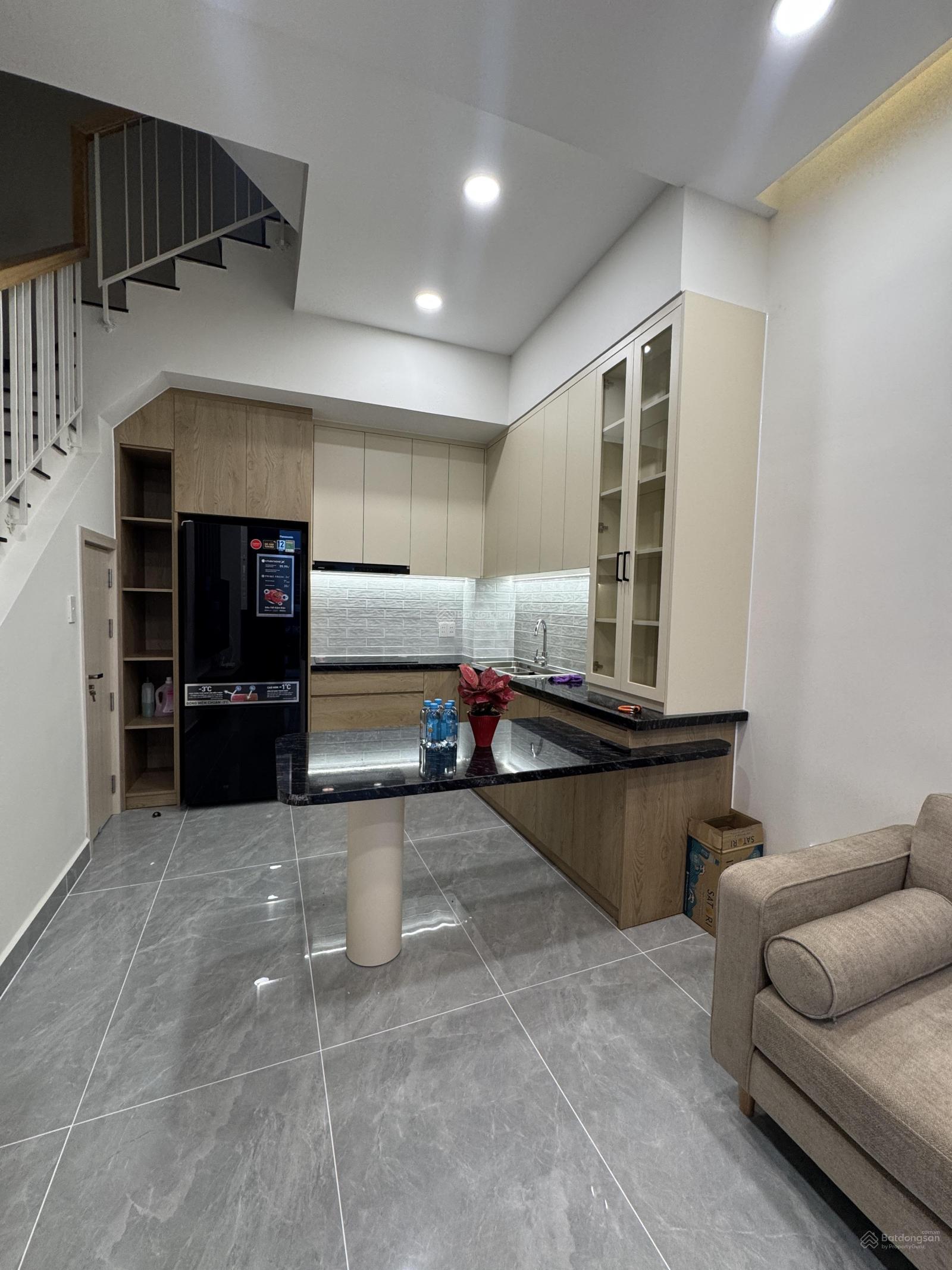 Sốc thật! Nhà mới 4 tầng 104m2 sàn khu Lữ Gia full nội thất cao cấp chỉ 5,68 tỷ!